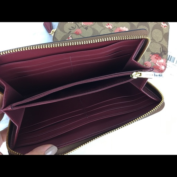 Coach wallet flowers collection - Picture 4 of 4